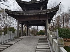 -梁鸿国家湿地公园