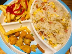 -九锅一堂酸菜鱼(石家庄先天下店)