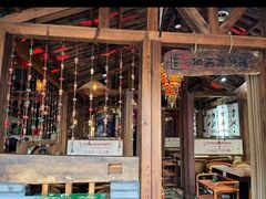 -东巴婆婆云南鱼豆花火锅(大东门店)