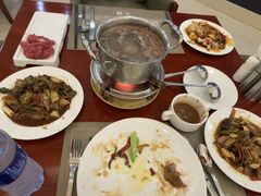 -元一希尔顿酒店·鲜切牛肉火锅禅自助餐厅