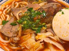 -鑫花溪牛肉米粉(东环大润发店)