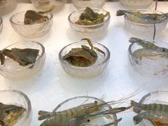 -半岛翡丽海鲜自助餐厅(观风亭店)