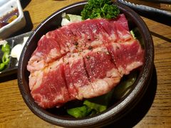 香瓮特选牛排-泥炉烧肉师(新街口金銮巷店)
