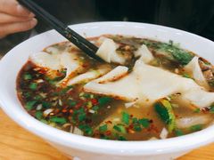 -马德元纯汤牛肉面(太奥广场店)