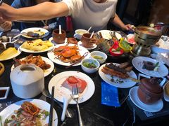 -小天鹅戴斯酒店鲸鲨百汇创作料理