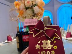 -皇马海口湾海景酒店(万绿园秀英港店)
