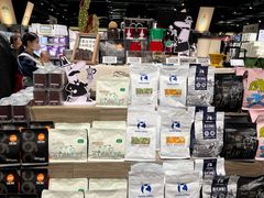 -胖东来生活广场(健康路店)