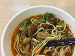 -李先生牛肉面大王(上海站南广场店)