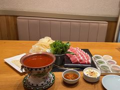 -额尔敦传统涮.冰煮羊火锅(乌兰察布体育场店)