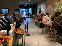 -星巴克(广州百信广场东区店)