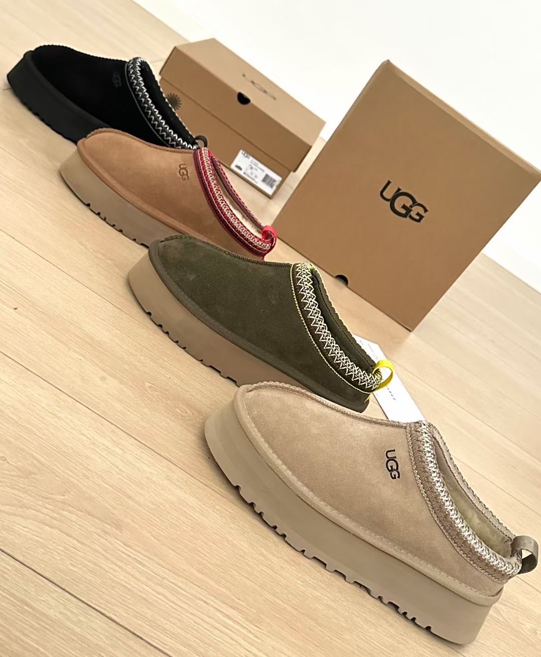 ugg2020新款雪地靴男款图片