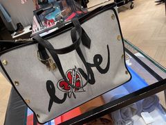 -GIVENCHY(佛罗伦萨小镇奥莱店)