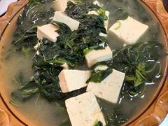 -华龙特色大骨鸡农家菜馆