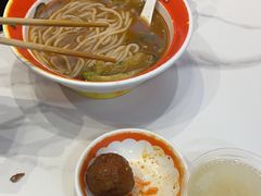 -塞上张记桂林米粉(金凤万达店)