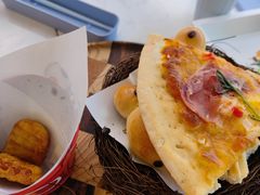 -水桶王国主题餐厅·聚会·生日派对·亲子活动·家庭套餐(亚龙湾希尔顿店)