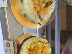 -花花卷卷·鲜食蛋糕(静安久光百货店)