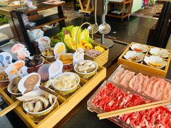 -菌自由丨野生菌火锅特色庭院餐厅(丽江古城店)