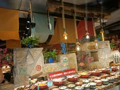 -老牌坊云南鱼豆花火锅(哈西万达店)