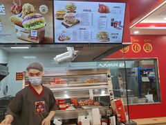 -塔斯汀中国汉堡(徐汇汇京广场店)