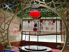 -袁小二大东北铁锅炖(吉祥村总部)