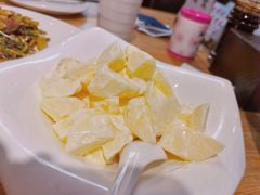 自制酸菜炒牛肉-宏记广东客家菜(丰汇店)