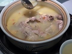 酸萝卜老鸭锅-gleeglee乐溢亦茶(合生汇店)