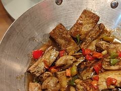 -黄泥岗·地道湖北菜(奥特莱斯店)