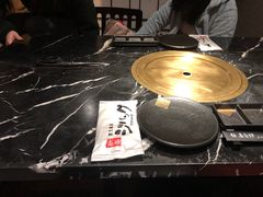 -山川小町·极番烧肉(新地假日广场店)
