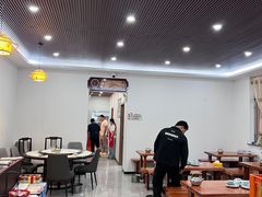 -渔记熏肉大饼