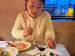 -HUATA 'Holiday Plan 花榻