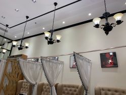-进巍美甲美睫店