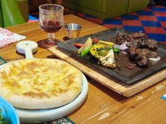 -米德维奇俄式西餐厅(西六道街店)