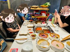 -海底捞火锅(长宁路龙之梦店)