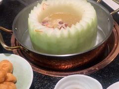 -得意咚瓜·顺德鱼生·冬瓜火锅(深圳首店)