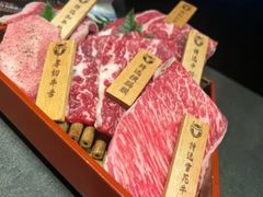 -铭牛烧肉·和牛海鲜自助(高新月牙湖店)