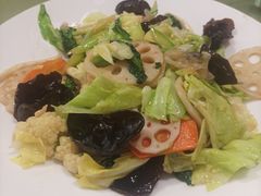 -桃子餐厅·天津菜(王顶堤总店)