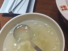 -乔家小院•非遗驴肉•本地小海鲜(滨河路店)