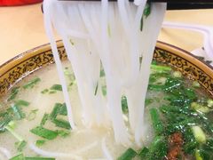 -桥香园云南过桥米线(金马碧鸡店)