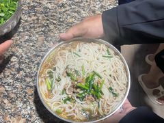 -正宗杨记普洱酸醋米线(总店)
