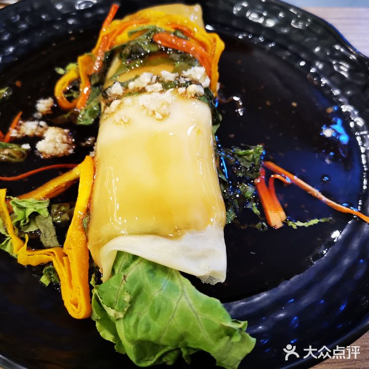 美食广场好多好多好吃的