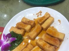 鲍汁客家豆腐-正宗鸡饭粤香酒家(朱村店)