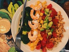 海鲜牛油果沙拉-烛影拾光观景餐厅·创意菜·摄影·小提琴(大唐不夜城店)