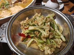 -俭寨大盘鸡·缸子肉·小公鸡·新疆菜(云通店)