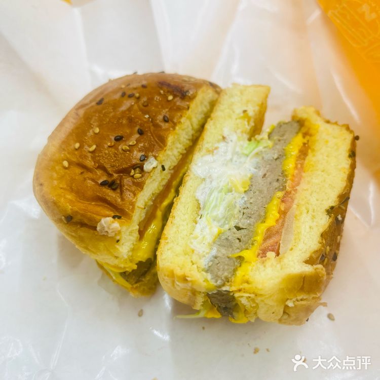 在北京|广安门牛约堡干儿子带🍔小家伙眼睛亮啦