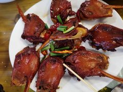 -冶建镜子·老南昌大排档·江西虾王(总店)