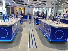 -优购镜仓(黄岛吾悦店)