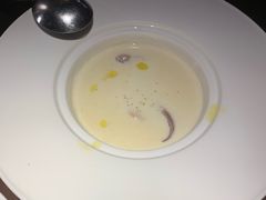-卡普里披萨·牛扒·下午茶
