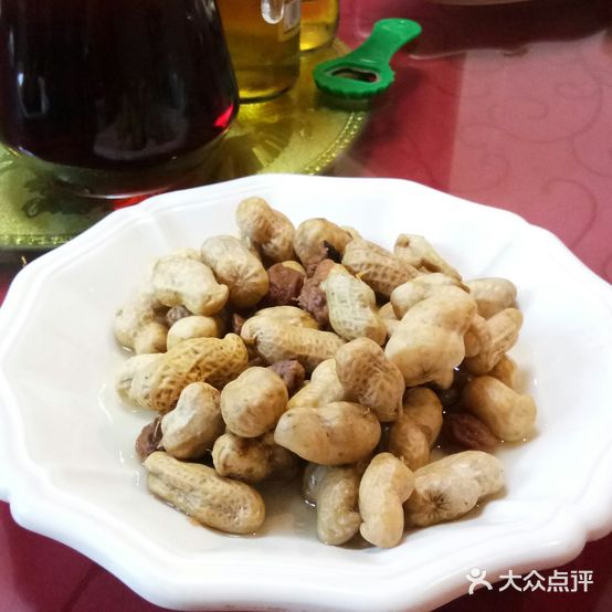 大自然酒家(陶堰镇国土资源管理所西)