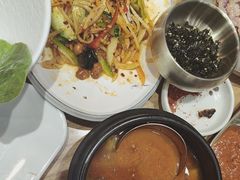 -青瓦餐厅·生鱼片·韩园烤肉(西塔店)