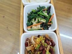 -鲁南仔·滕州炒鸡(经三路店)